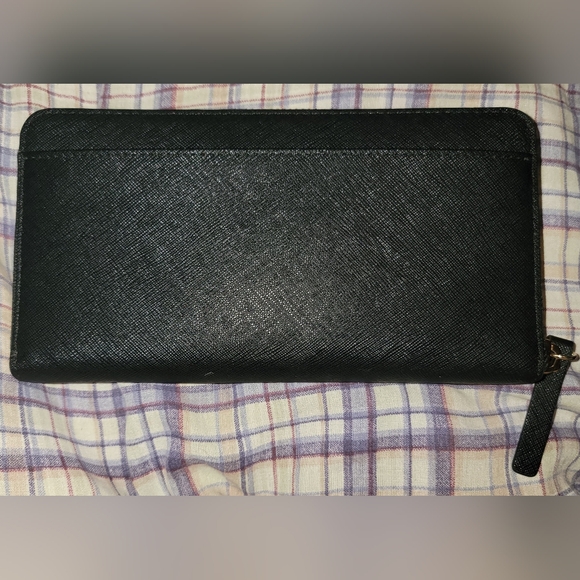 Kate Spade Wallet - Picture 2 of 5